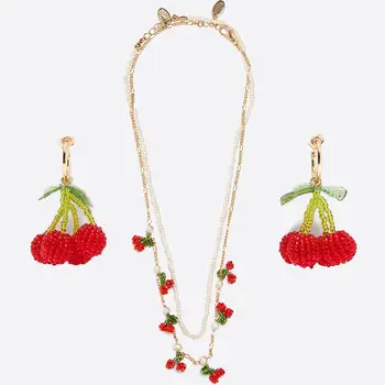 

Summer Fashion Design Natural Shell Pendant Neckalce for Women Jewelry 2020 Newest Trendy Strawberry Carrot Necklace Wholesale