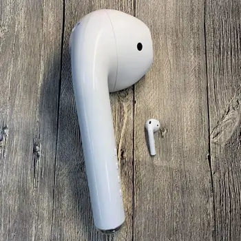 

Portable Outdoor Giant Headset Big Earphone Wireless Bluetooth Speaker Music Loudspeaker Support FM Radio Mic TF Card AUX Cable