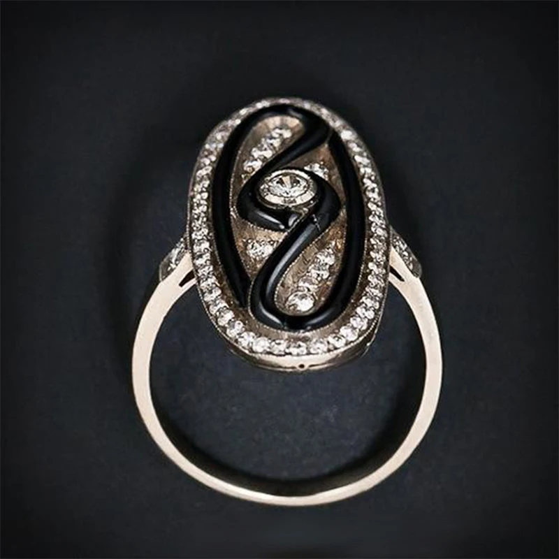 art-deco-style-diamond-onyx-dinner-ring_5_10-1-1561