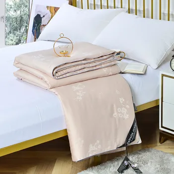 

Summer Washed Silk Quilt for Double King Bed Air Conditioning Quilted Bedspread Blanket Thin Comforter Duvet Grey White Coverlet