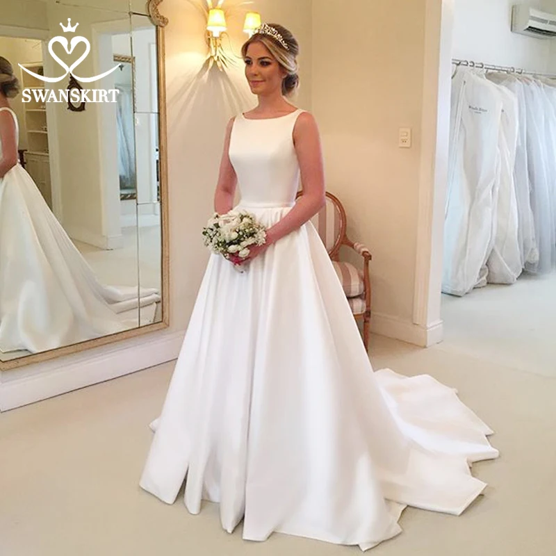 

Vestido de Noiva Princess Satin Wedding Dress 2020 Swanskirt vintage Backless Bow A-Line Customized Bride gown Court Train WY04