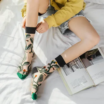 

1Pair Women Glass Lace Socks Breathable European Style Medium Socks Summer Flower Shape Ultrathin Transparent silk stockings