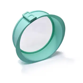 

10-inch silicone cake pan with glass base