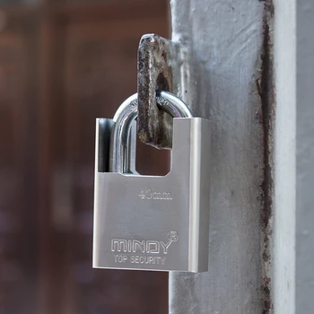 

Top Security Solid Lock Hardened Steel Shackle Shrouded Padlock Brass Cylinder Door Gate Anti-Theft Heavy Duty Lock with 4 keys