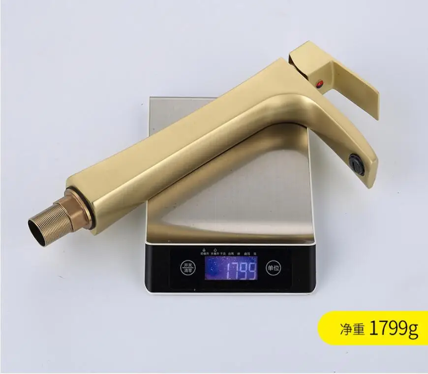 Vidric Новое поступление щеточный золотой кран для ванной комнаты латунный Смеситель для раковины ванной комнаты кран горячей и холодной воды Ванная раковина смеситель кран