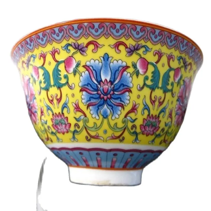 

Chinese Famille Rose Porcelain Bowl Of Hand-Painted Flowers Qianlong Mark