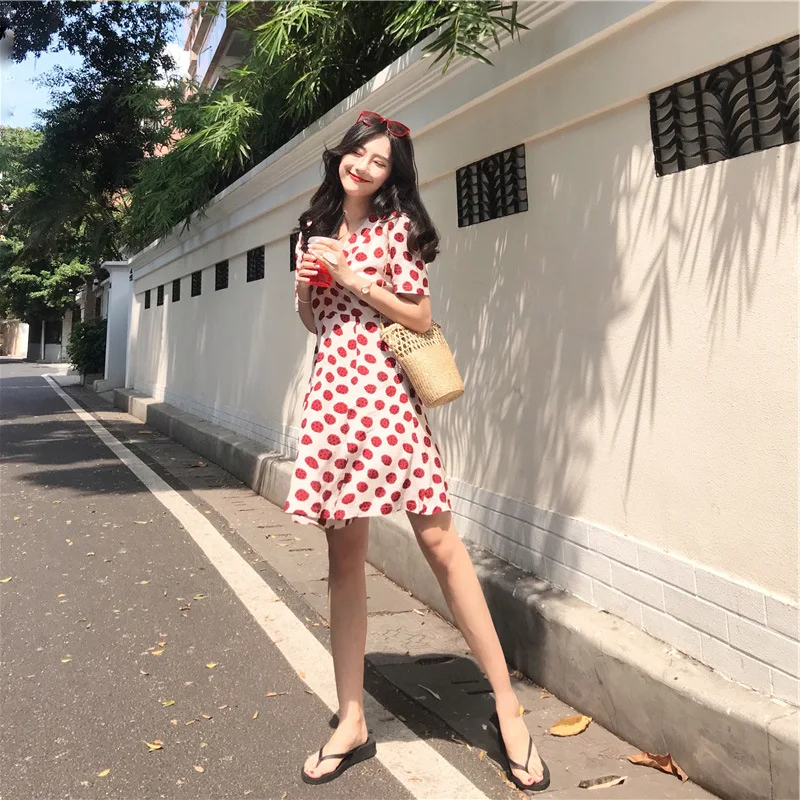 

Hainan Sanya Beach Skirt Women's Seaside Holiday Thailand Travel Polka Dot Chiffon Skirt Slimming Hipster Dress