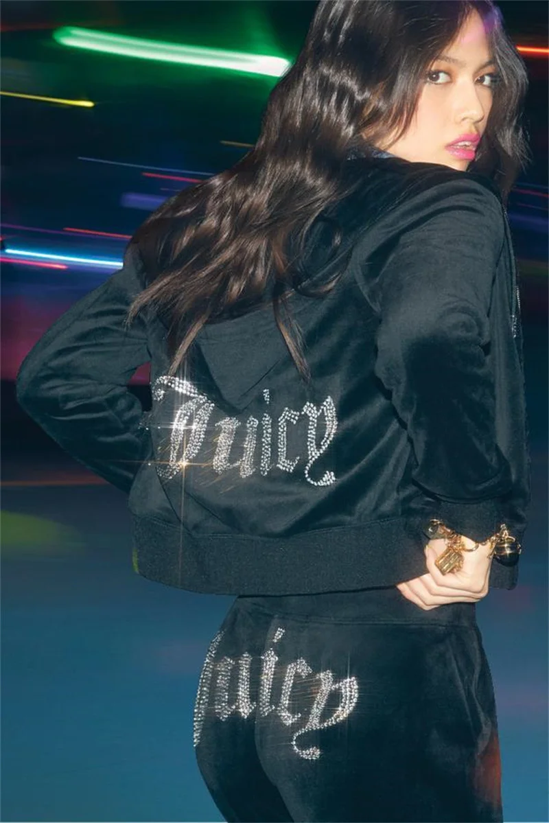 Бархатный женский спортивный костюм JuicyTracksuit JuicyTrack от кутюр сезон осень-зима Juciy с