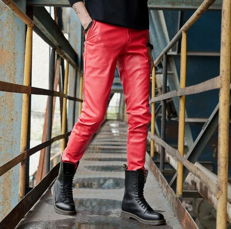Весна Лето Новые мужские облегающие кожаные зауженные брюки корейские байкерские мягкие Стрейчевые Длинные мужские брюки из искусственной кожи