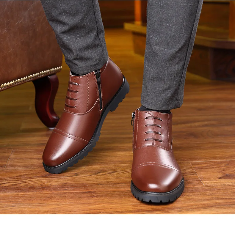 Кожаные ботинки на меху наивысшего качества; Мужская обувь; Сезон Зима; коллекция года; теплые короткие плюшевые ботинки; мужские рабочие ботильоны; нескользящая хлопковая обувь