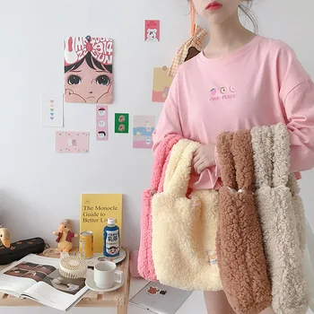 

Women Small Purses and Handbags Autumn Winter Plush Girls Small Coin Wallet Pouch Ladies Purse Kids Party Hand Bags Travel Bags