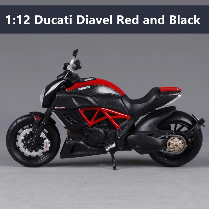 Maisto 1:12 Ducati 1200S сплав модель мотоцикла коллекция Подарочная игрушка инструмент - Цвет: Ducati Diavel