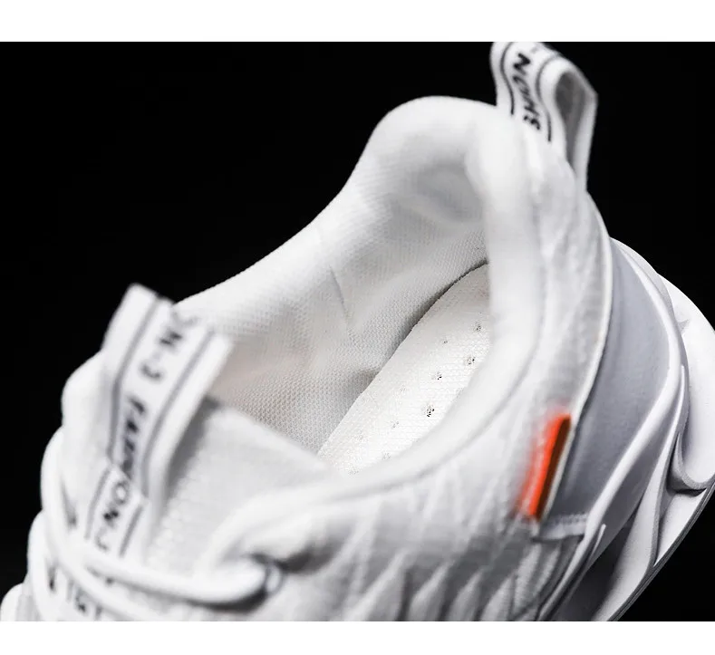 11866733378_261111519