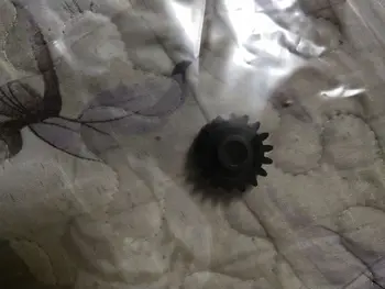 

20303215-00 OR H153070-00 GEAR TEETH-19 D-CUT for Noritsu LPS24 PRO minilab