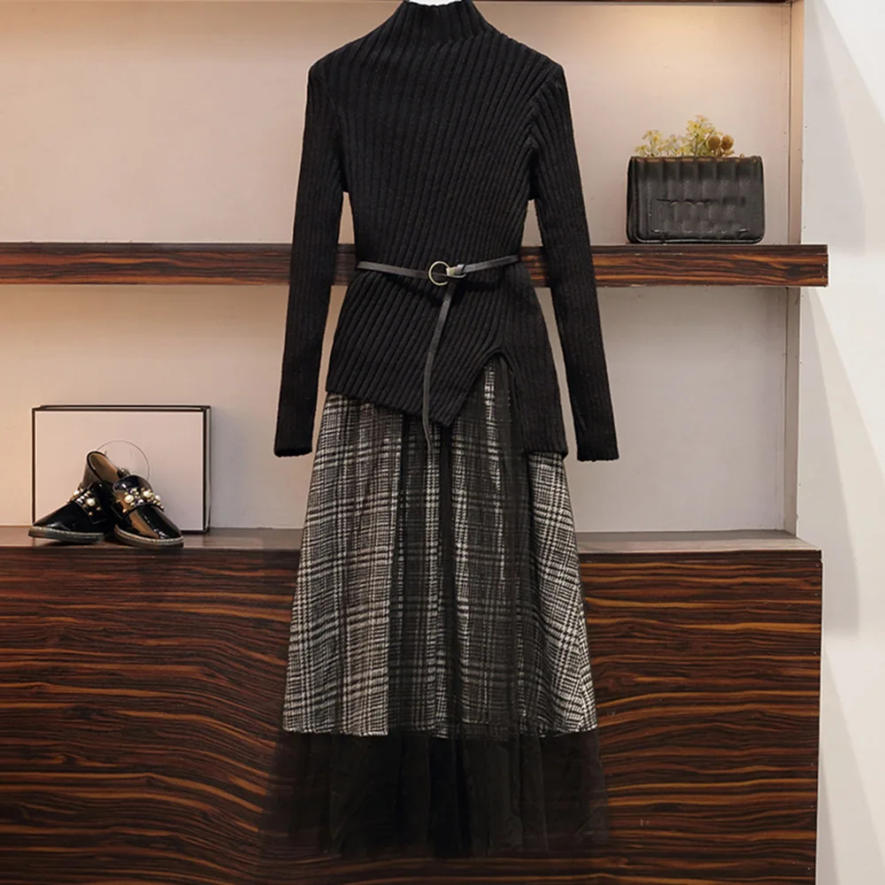 

Two Piece Sets