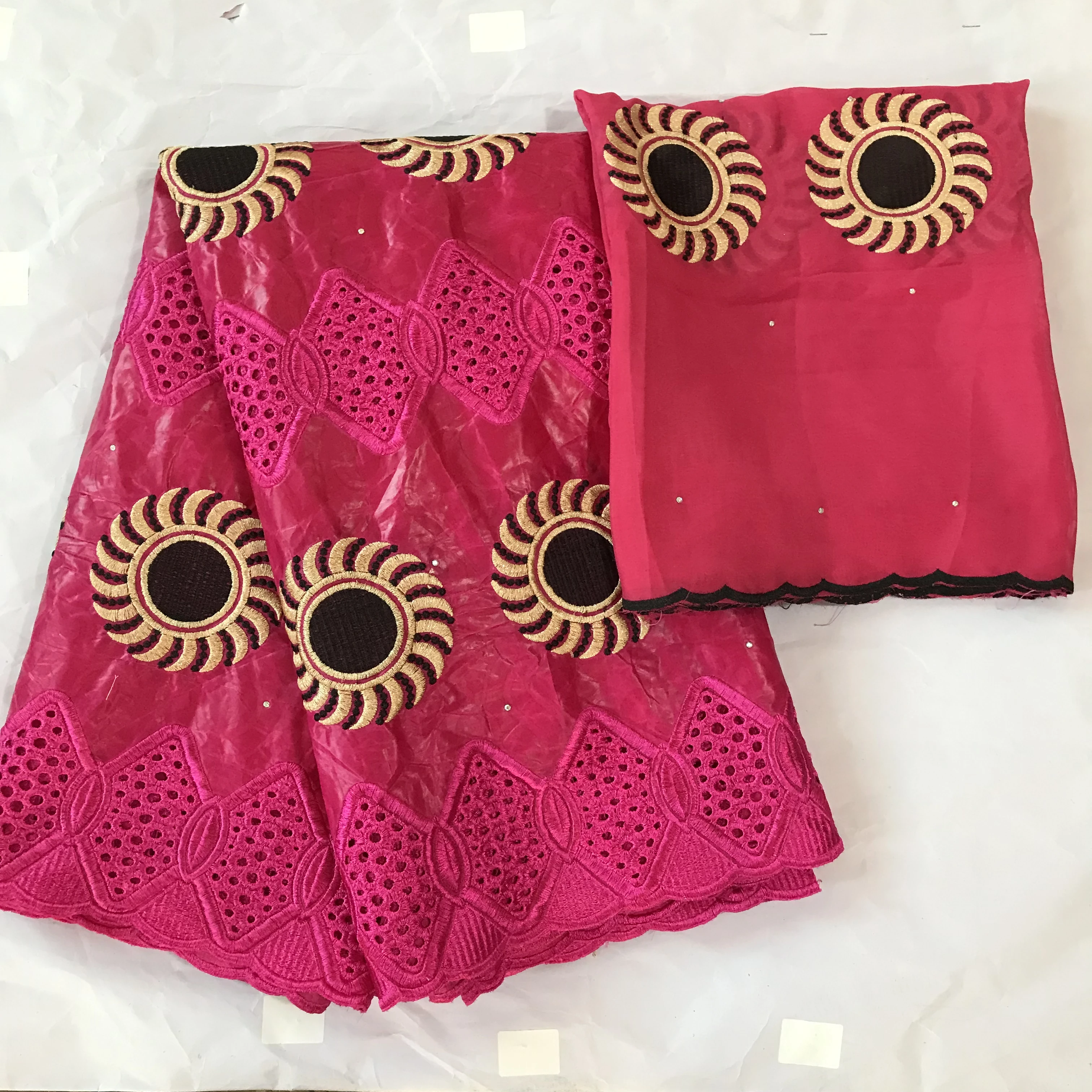 Замечательный дизайн Африканский Базен Riche ткань с хлопковая ткань с вышивкой Базен Riche Getzner для люверсов отверстие кружева ткани