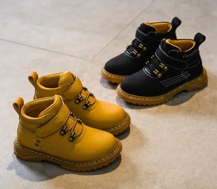 Ботинки для мальчиков и девочек; коллекция года; сезон осень-зима; новые детские ботильоны из натуральной кожи; бархатные зимние ботинки; студенческие ботинки в стиле ретро; детская обувь