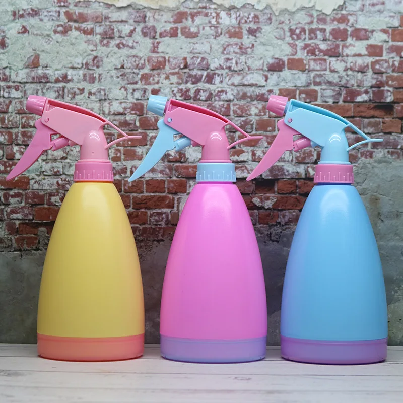 

2PCS Hand Pressing Type Sprinkling Can Sprinkling Can Landscape Plastic Watering Can Watering Can Small Sprinkling Can Sprayer