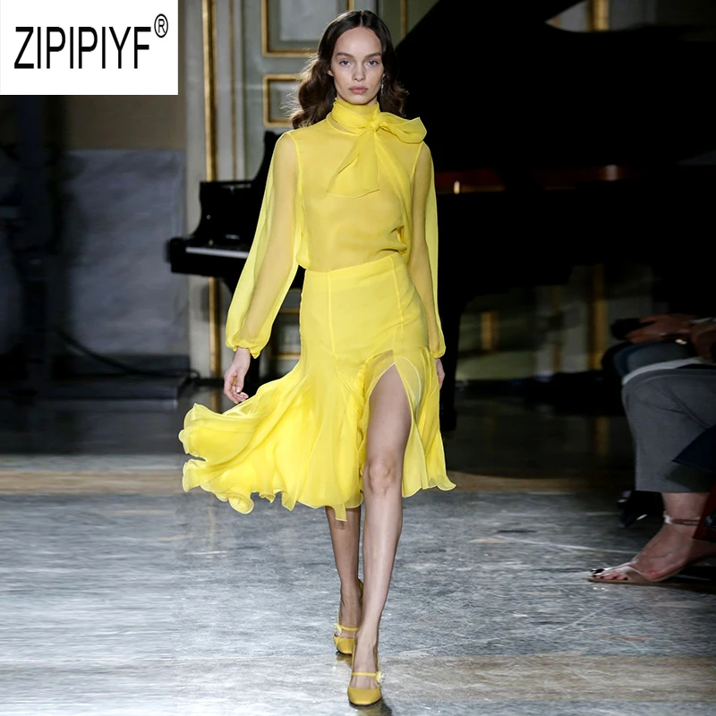 

2019 Fall Fashion Women Sets Bow Bandage Design Turtle Neck Long Sleeve See Through Blouse Top Slit Sexy Yellow Skirts Z2502