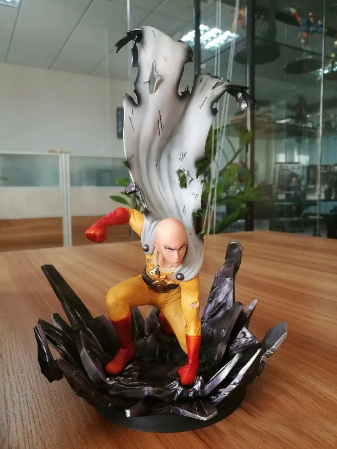 

Anime 25cm Saitama PVC Statue Figure Model Collection Toys