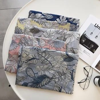

Luxury quality silk seaside sunscreen cotton shawl spring and autumn New Fashion women print silk scarves Cotton and linen scarf