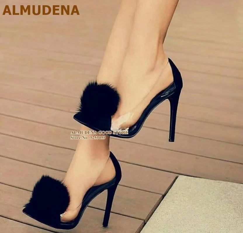 ALMUDENA/черный плюшевый цвет; туфли-лодочки на высоком каблуке из прозрачного ПВХ; модельные туфли на шпильке; свадебные туфли с пушистым мехом; прозрачные туфли-гладиаторы