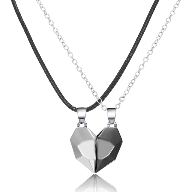 Punk Heart Pendant Couple Necklace Lover Distance Faceted Magnetic Necklace for Women Promise Wedding Valentine's Day Gift