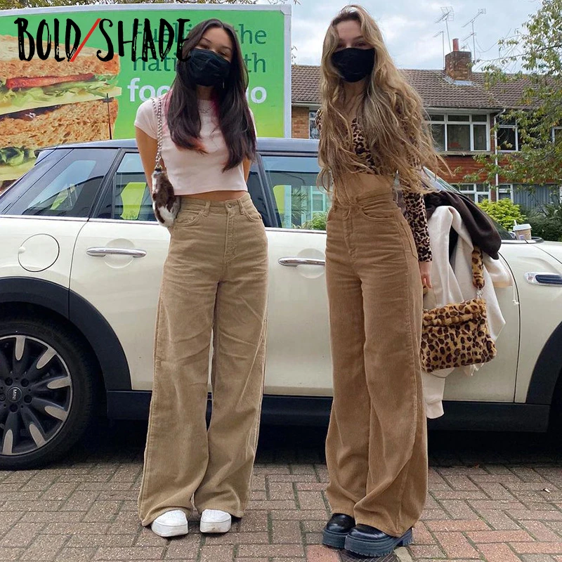 skater girl baggy pants