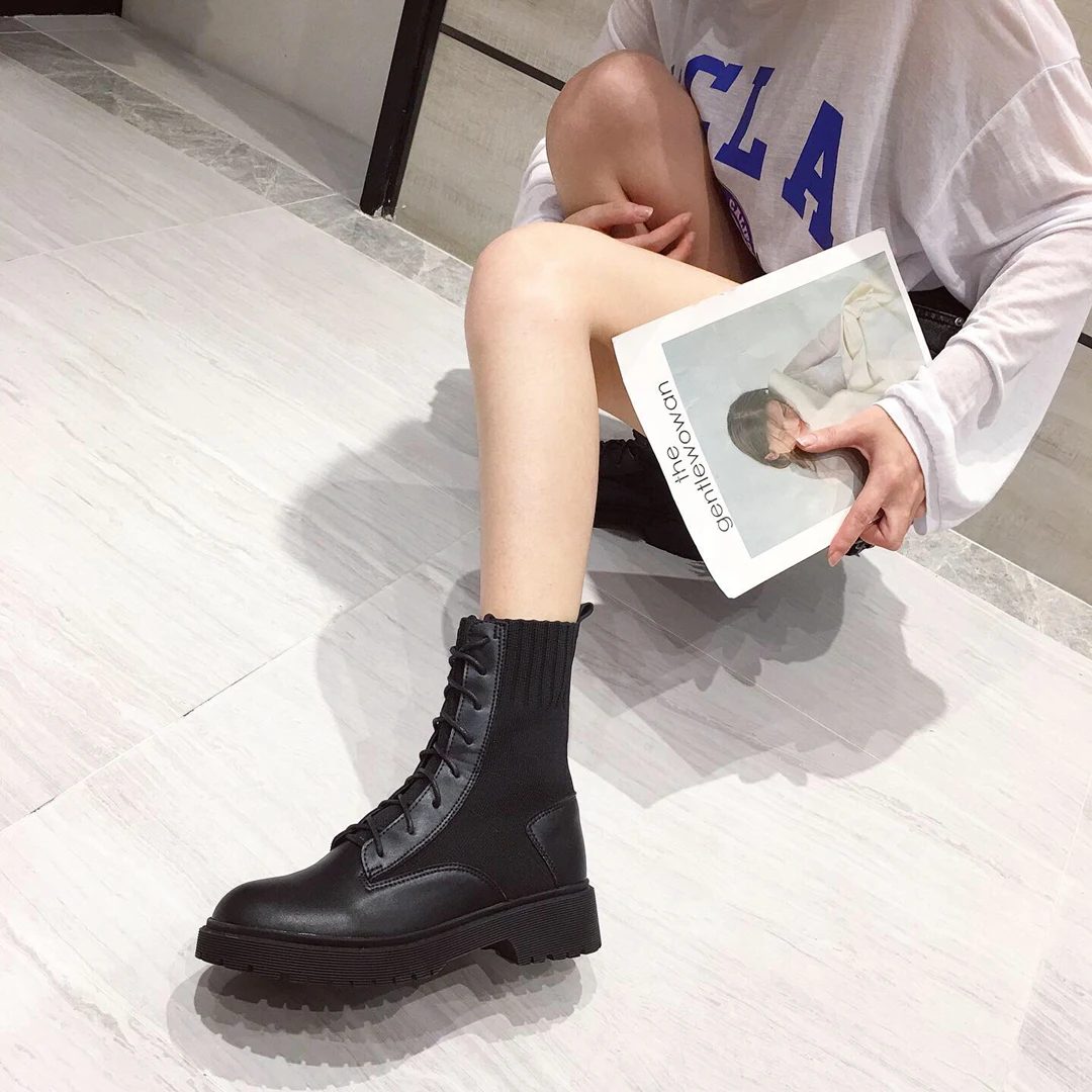 Бренд molan Designers; коллекция года; Сезон Зима; модные черные высококачественные удобные растягивающиеся сапоги на платформе 2 см со шнуровкой; женская обувь; Ботинки martin