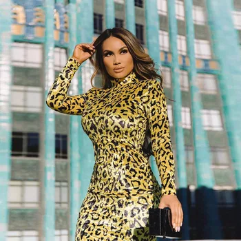 

European and American women's dress in autumn and winter 2019 Dunhuang fast selling popular Sexy Leopard pencil skirt
