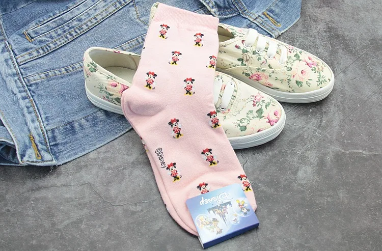 Disney cute Women cartoon print tube stockings fashion warm sweat-absorbent candy cotton socks