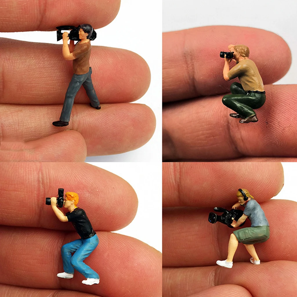 1:64 Miniature Scene People Model Realistic Photographer Figurine Scenario Character for  Diorama