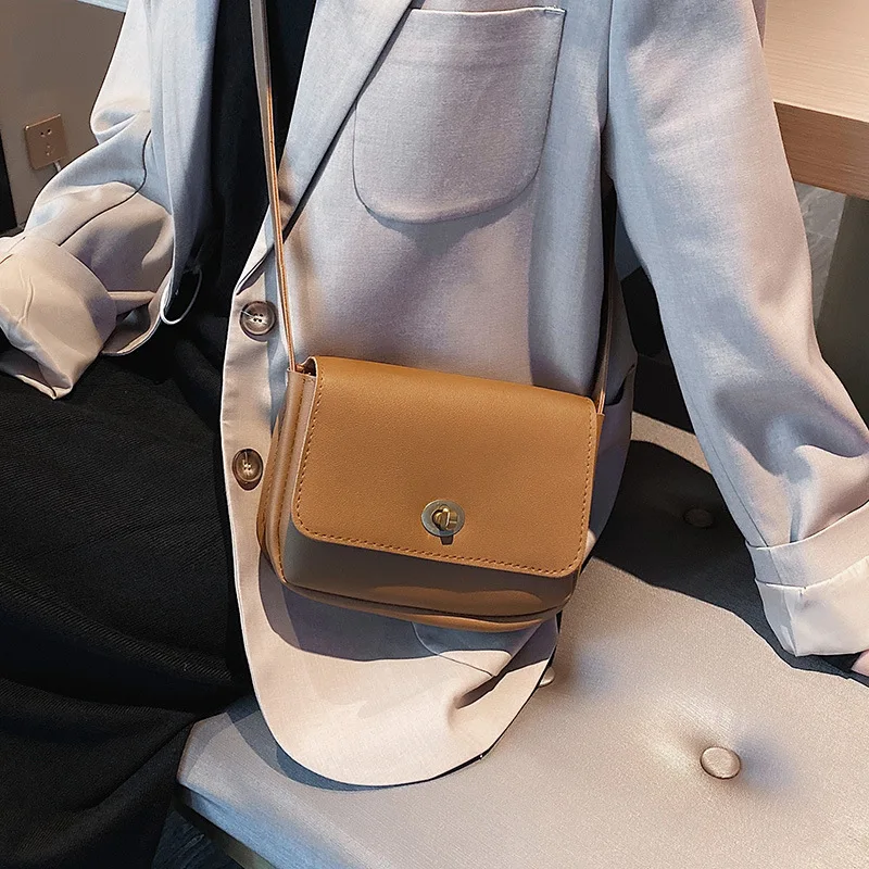 

New Arrival Bag Women's 2020 New Style INS Super Fire Students Versatile Shoulder Bag CHIC Retro Hong Kong Style Square Sling Ba