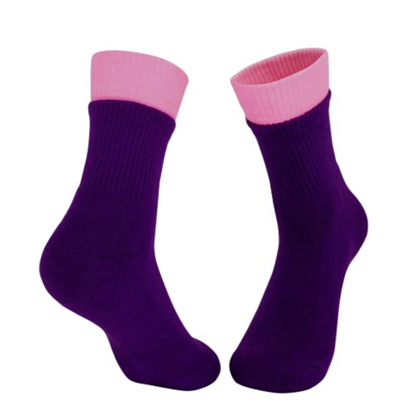 Женские спортивные короткие носки разноцветные Разноцветные с радужной