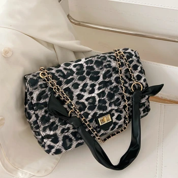 

Zebra pattern leopard winter Quilted Retro Large-Capacity Bag Women's Bag 2020 Fashion All-Match Simple Shoulder Bag Tote Bag