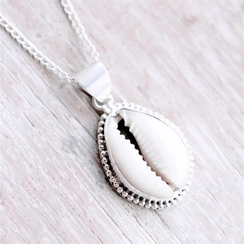 Простые ожерелья из раковины моллюска для женщин Форма морской раковины кулон Seashell океан пляж ювелирные изделия в стиле "Бохо" Подарки