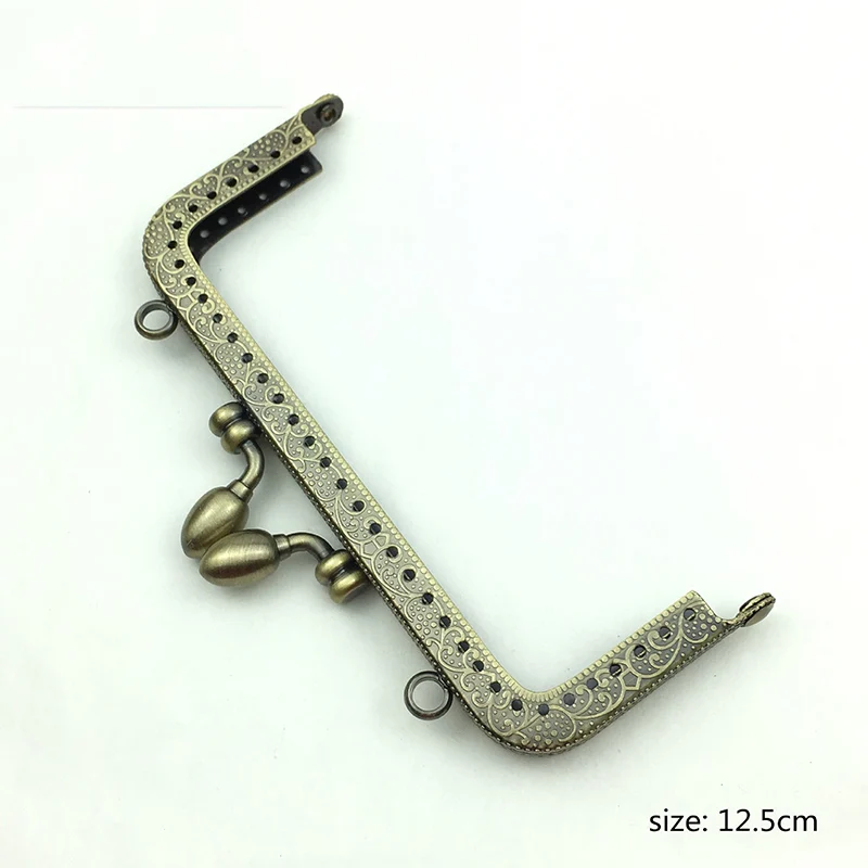Bolsa De Metal Silver Kiss Clasp Lock Com Moldura Retrô Em R