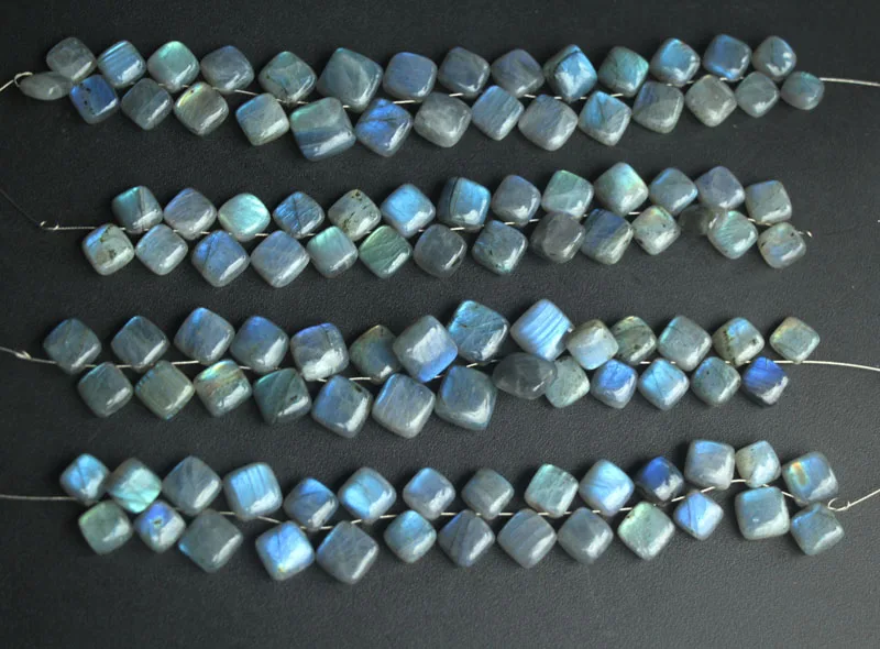 28pcs, Super Finest Blue Flash Labradorite Soomth Heart Shape Briolettes Size 10-13mm aprx