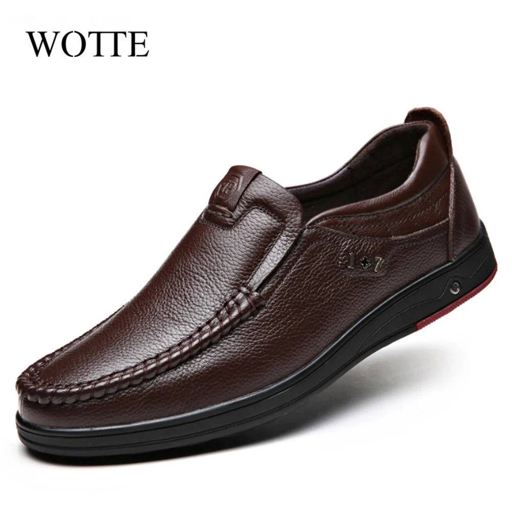 

Genuine Leather Shoes Men Loafers Slip On Business Casual Leather Shoes Classic Soft Moccasins Hombre Breathable Men Shoes Flats