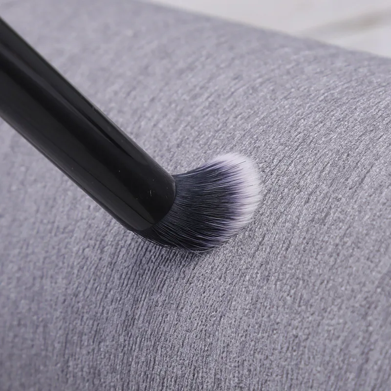 Double-Ended Eye Contour Makeup Brush - BLACK Shade Light Eye Shadow Smudge Smokey Liner Blending Beauty Makeup Tool 4