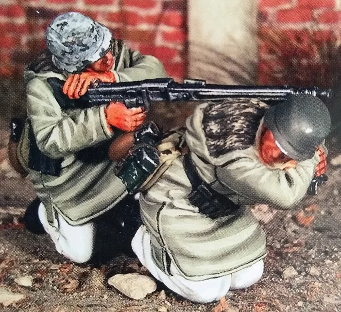 

1/35 Resin Model Building Kit Figure crew