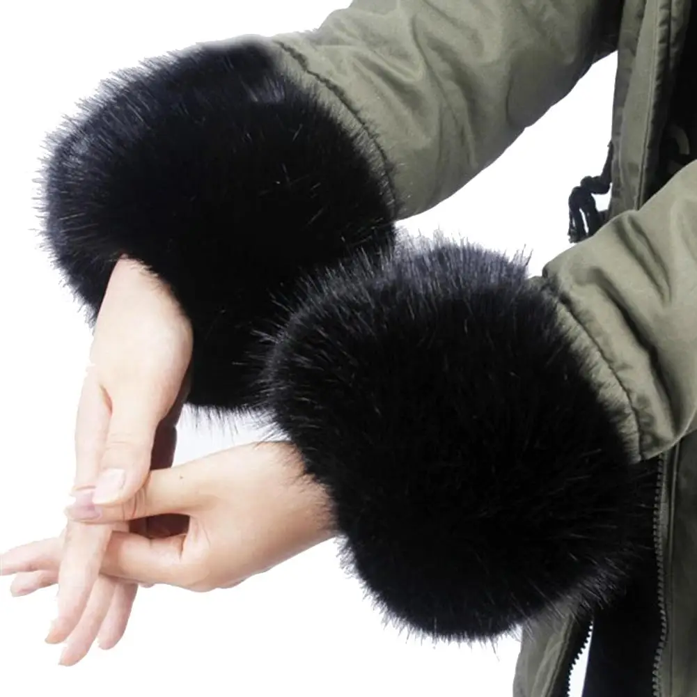 1Pair Faux Fur Hand Brace Wrist Sleeve Faux Fur Wrist Cuffs Warm Wristband Wrist Wrist Strap Sleeve Wristband Apparel Accessorie