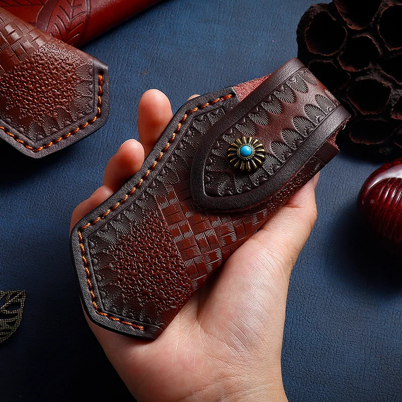 The first layer of cowhide knife cover is carved to store the small knife leather cover and the outdoor scabbard case