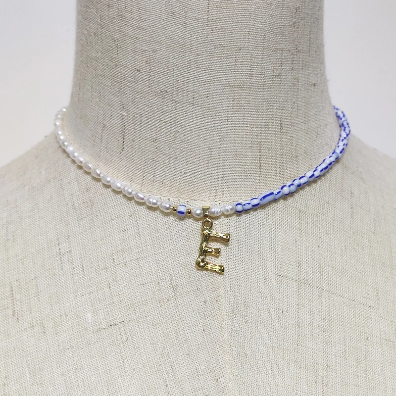 

Fashion Creative Stitching Design 26 Letter Short Necklace For Women Unique Gifts Freshwater Small Pearls Blue Beads Handmade