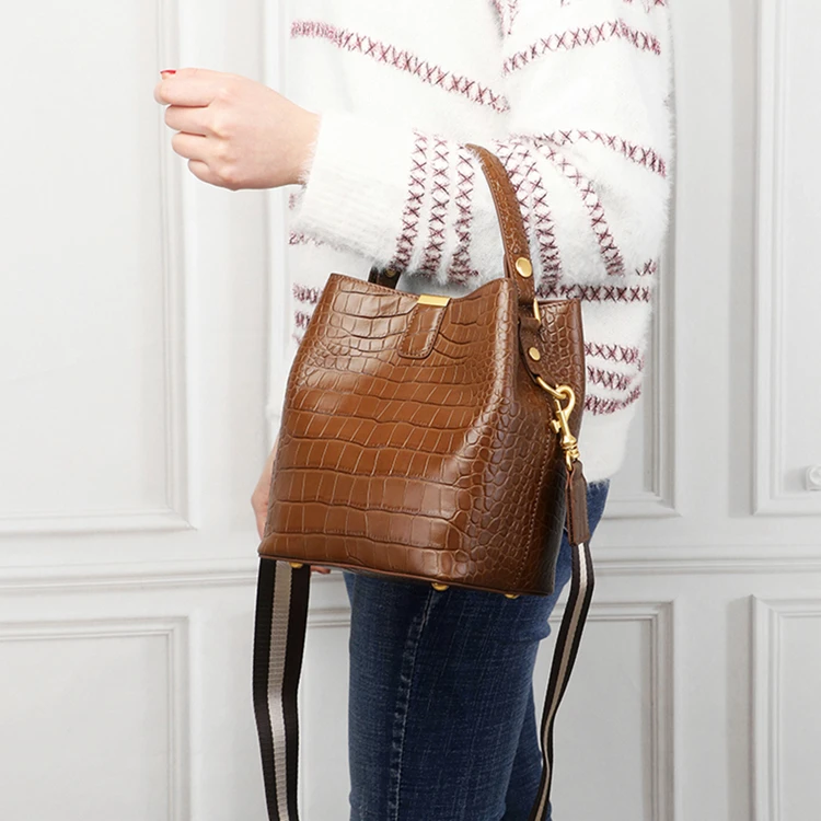 Hcf340295a72e4f709e22cdaa9159779an