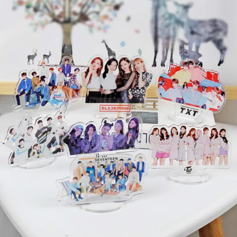 

Fashion Stray kids Acrylic picture Stand on the table BLACKPINK TXT ITZY SEVENTEEN GOT7 Twice stationery set new arrivals