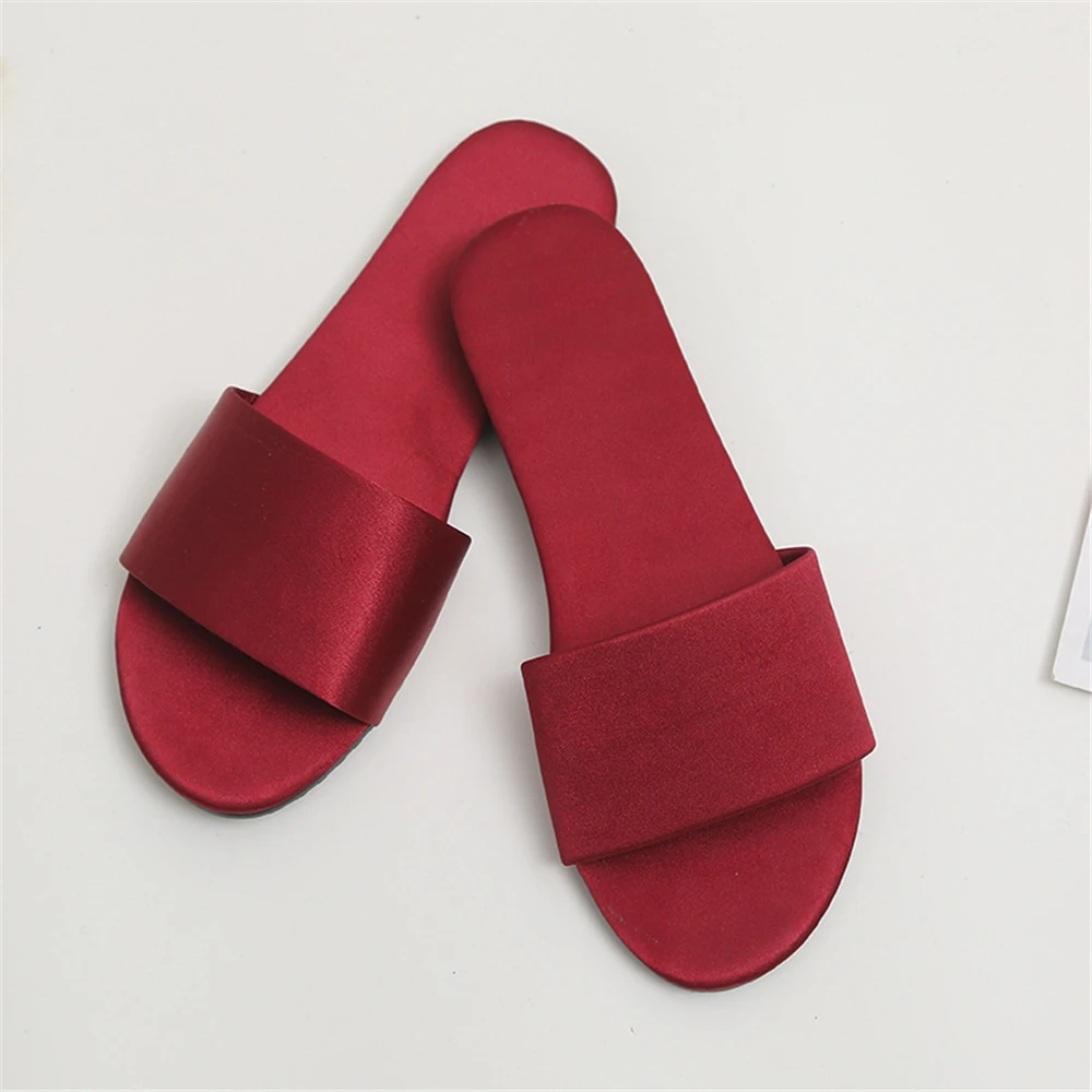 Wedding Party Satin Slippers For Bride Bridesmaid Bachelorette Party Team Bridesmaid Gift Non-Slip Satin Soft Wedding Shoes 5