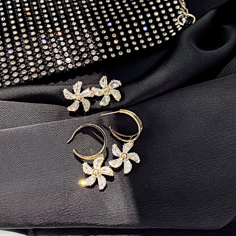 

Crystal Drop Earrings Luxury Shining Gold Color Geometry Round Rhinestone Dangle Earring for Women Wedding Party Jewelry
