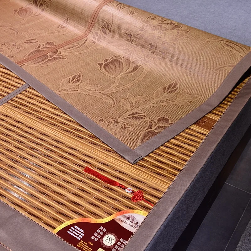 Bedspread on the Bed Linens Bed Covers Cover Linen Mattresses Elastic Fitted Sheet Mattress Summer Bamboo Mat Mat