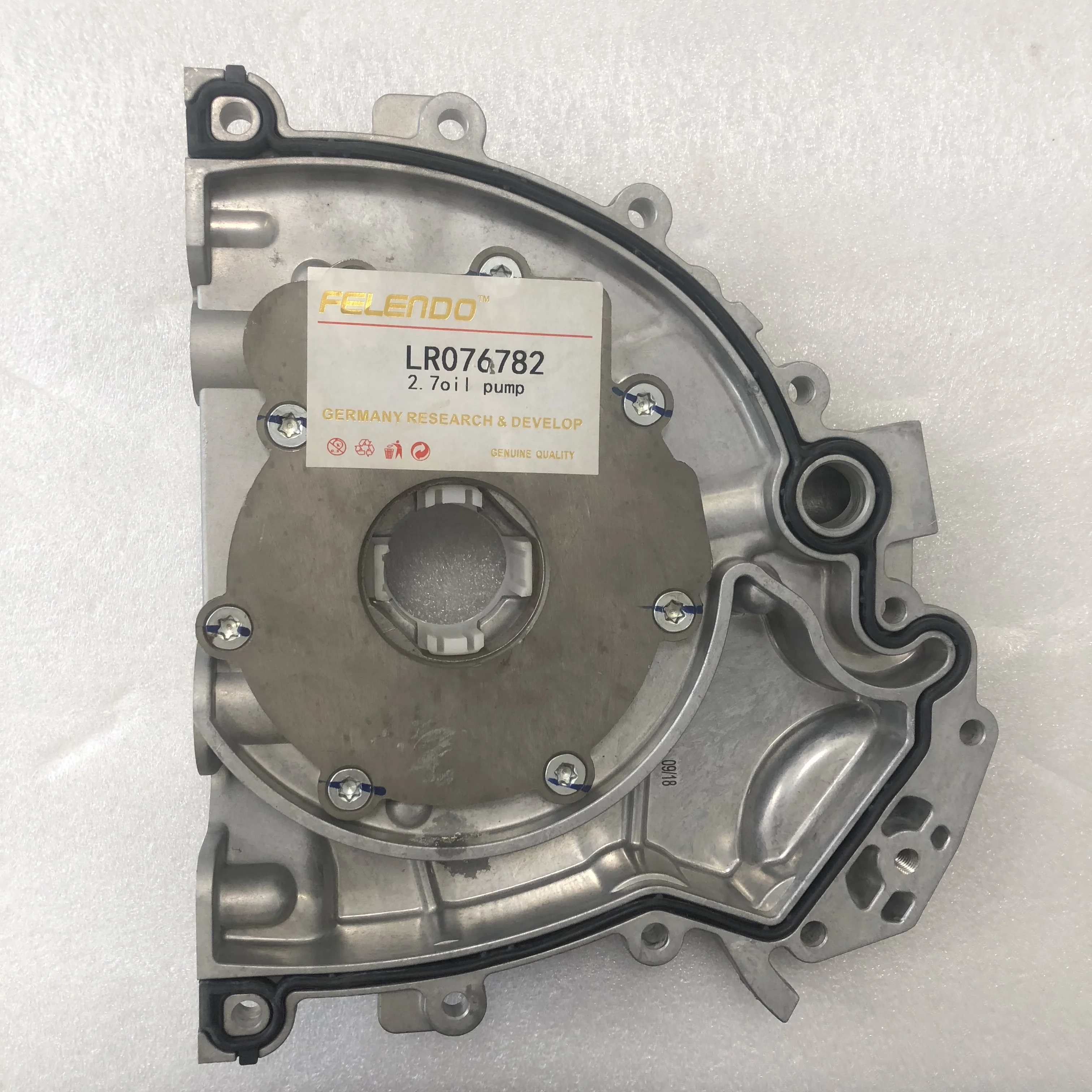 Деталь двигателя масляный насос для Land Rover Discovery 3 / 4 & Range Sport 2 7 3.0L TDV6 LR013487 LR076782 |